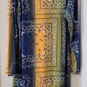 High low mid drift multi color shirt